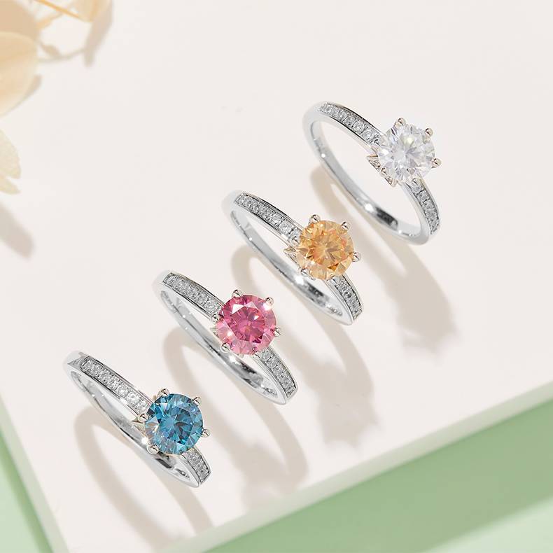直臂五湖四海微镶S925银镀白金MoissaniteWomen's Ring1ctD级